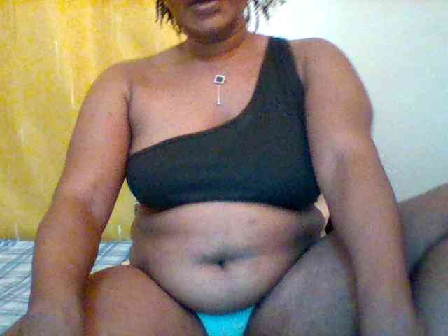 Queenafrica webcam