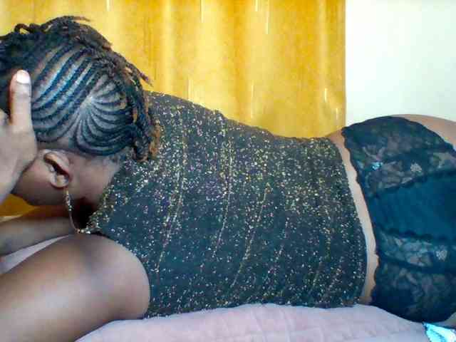 Queenafrica webcam