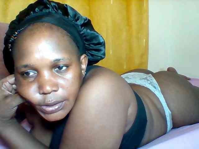 Queenafrica webcam