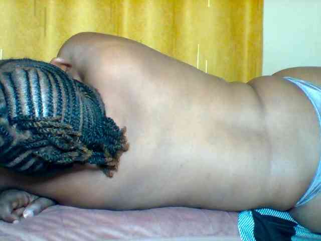 Queenafrica webcam