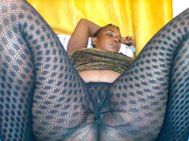Queenafrica webcam