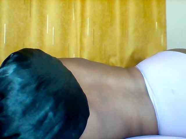 Queenafrica webcam