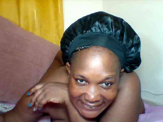 Queenafrica webcam