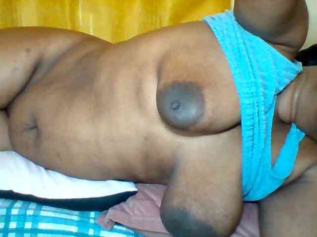 Queenafrica webcam