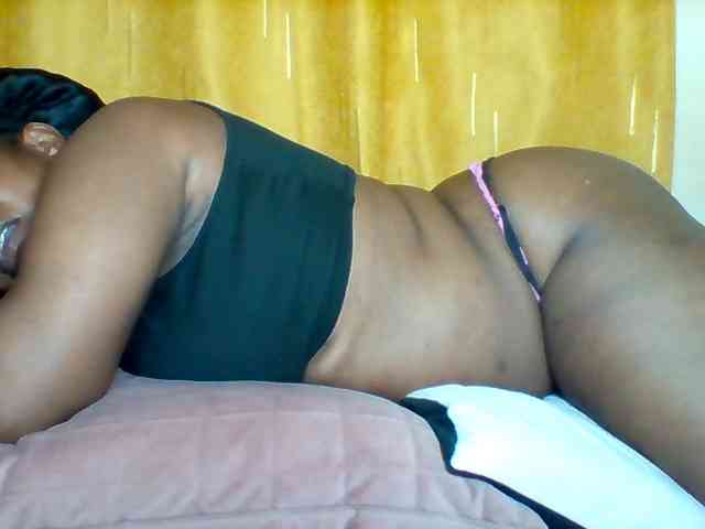 Queenafrica webcam