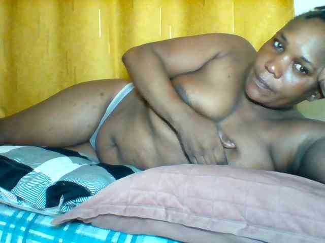 Queenafrica webcam