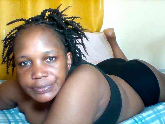 Queenafrica webcam