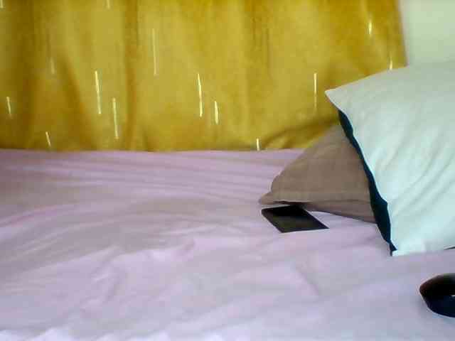 Queenafrica webcam
