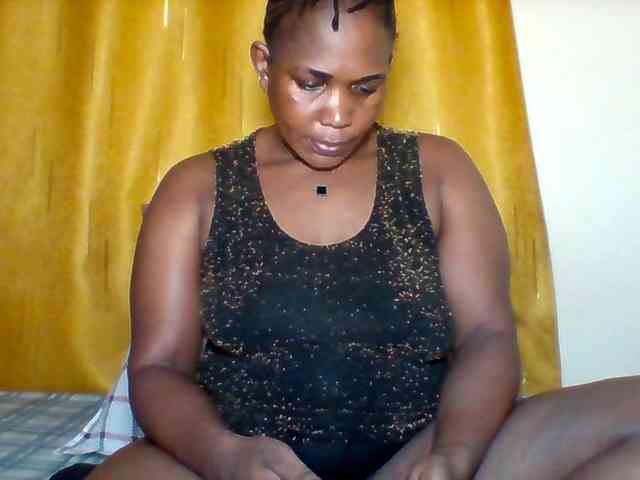 Queenafrica webcam