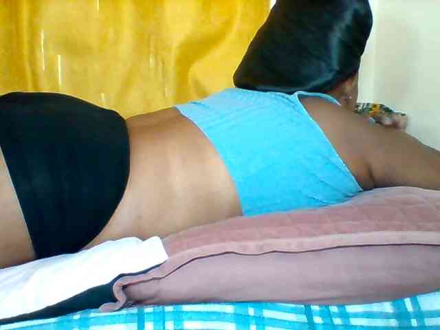 Queenafrica webcam