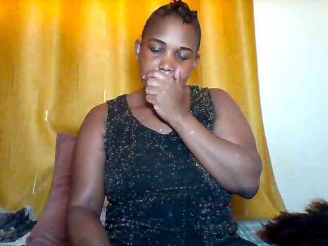 Queenafrica webcam