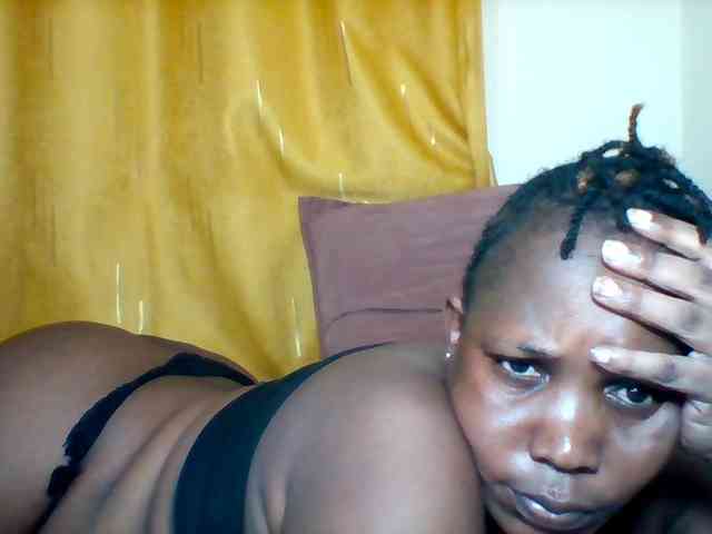 Queenafrica webcam