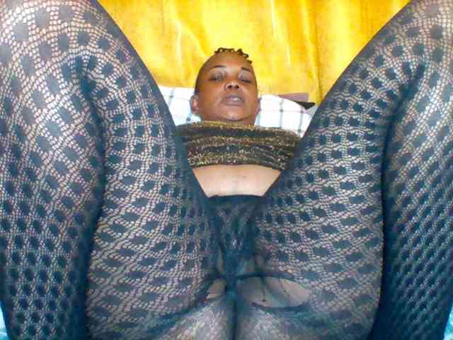 Queenafrica webcam