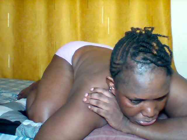 Queenafrica webcam