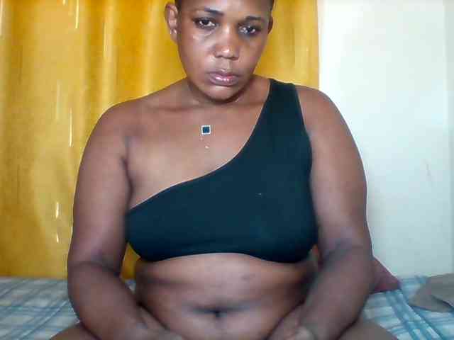 Queenafrica webcam
