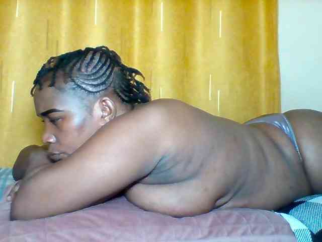Queenafrica webcam