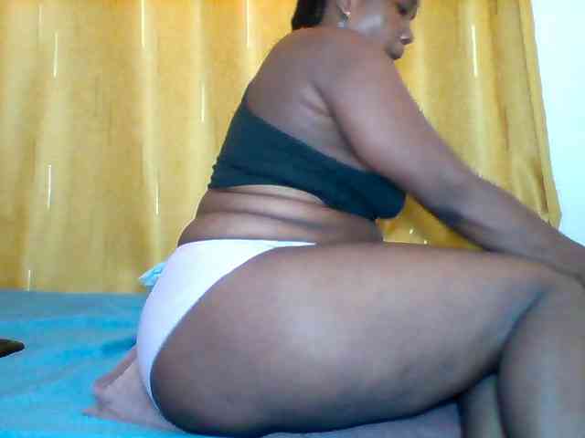 Queenafrica webcam