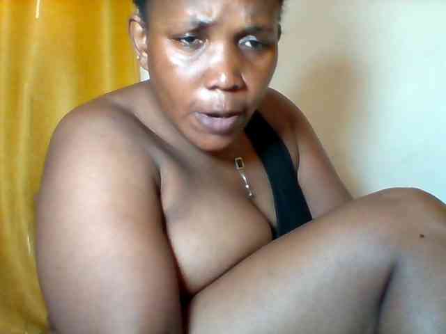 Queenafrica webcam