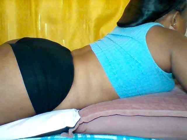 Queenafrica webcam