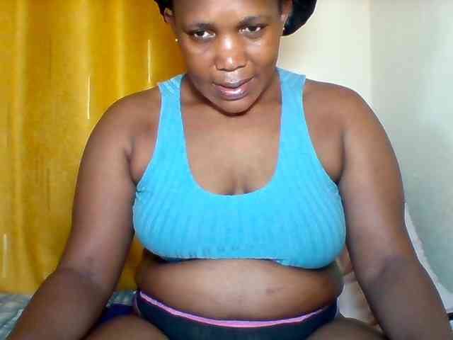 Queenafrica webcam