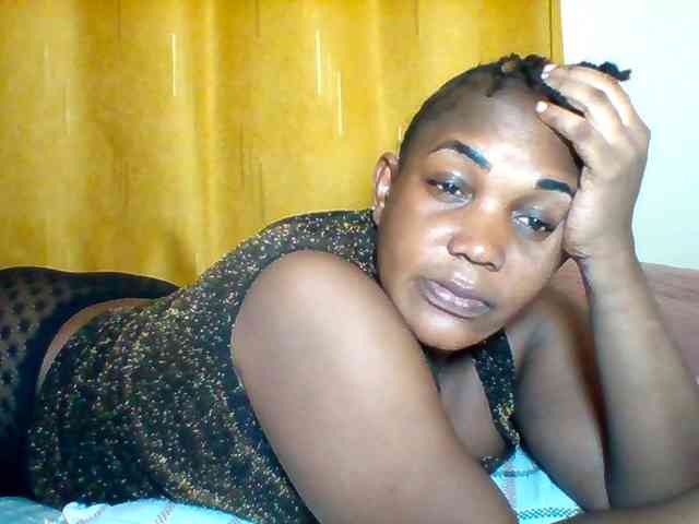 Queenafrica webcam