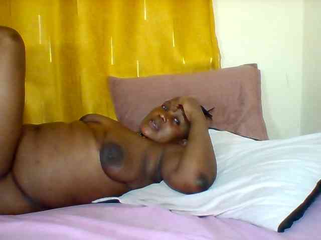 Queenafrica webcam