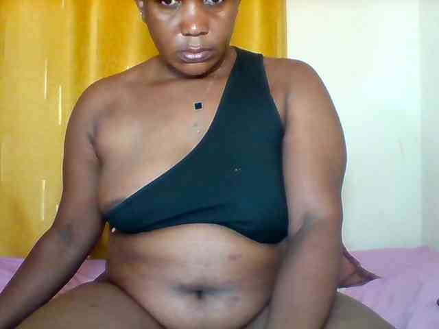Queenafrica webcam