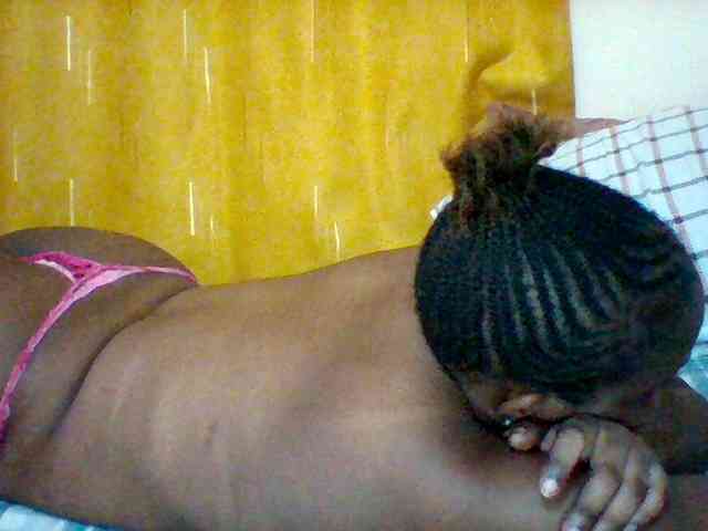 Queenafrica webcam