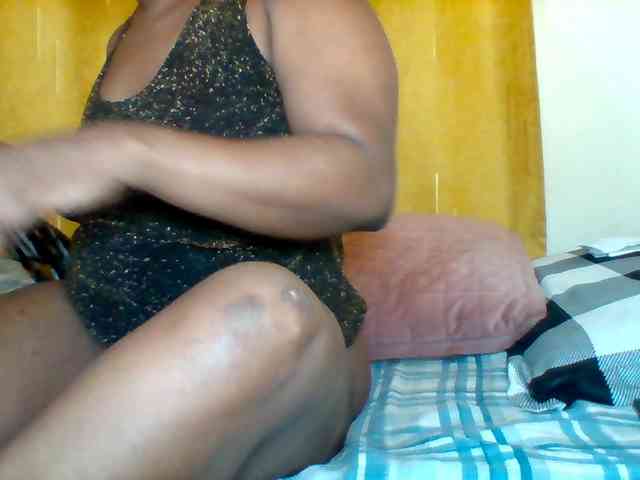 Queenafrica webcam
