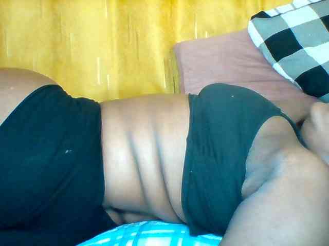 Queenafrica webcam