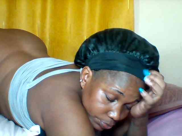 Queenafrica webcam