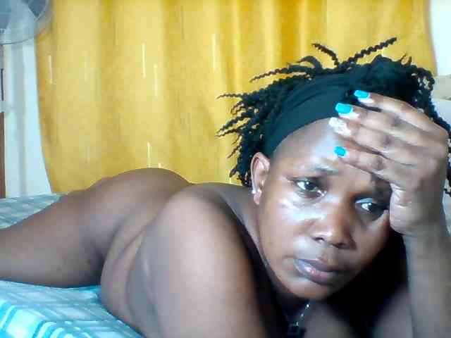 Queenafrica webcam
