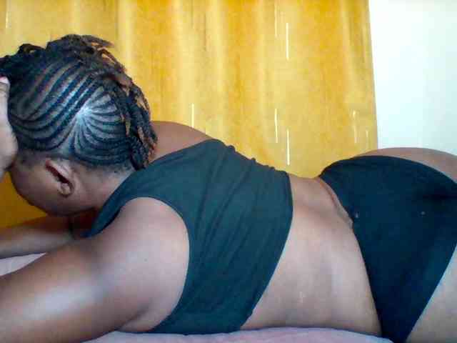 Queenafrica webcam