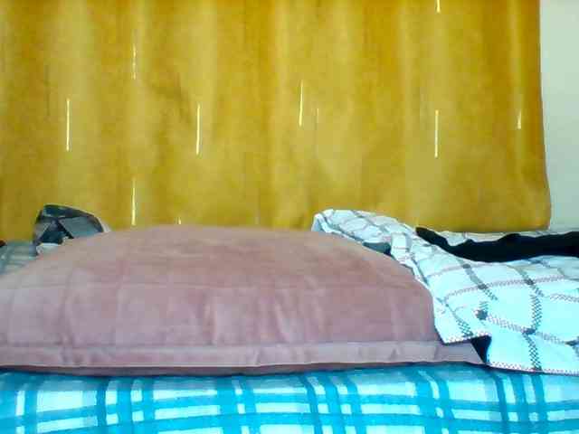 Queenafrica webcam