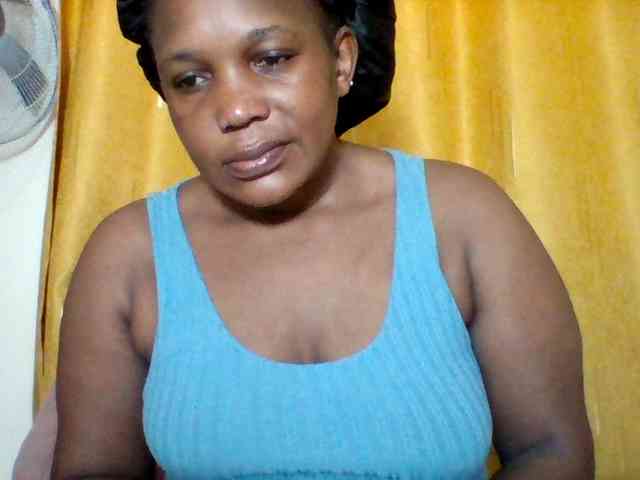 Queenafrica webcam