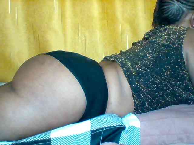 Queenafrica webcam