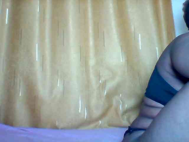 Queenafrica webcam