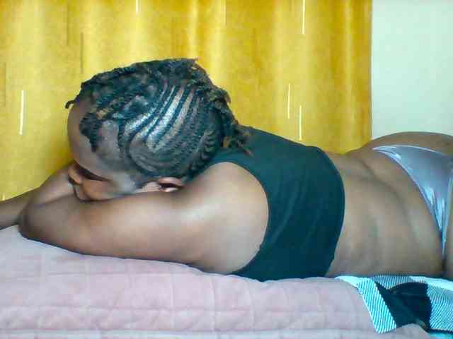 Queenafrica webcam