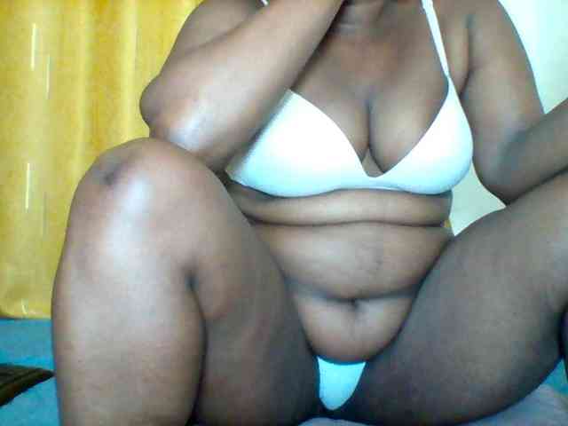 Queenafrica webcam