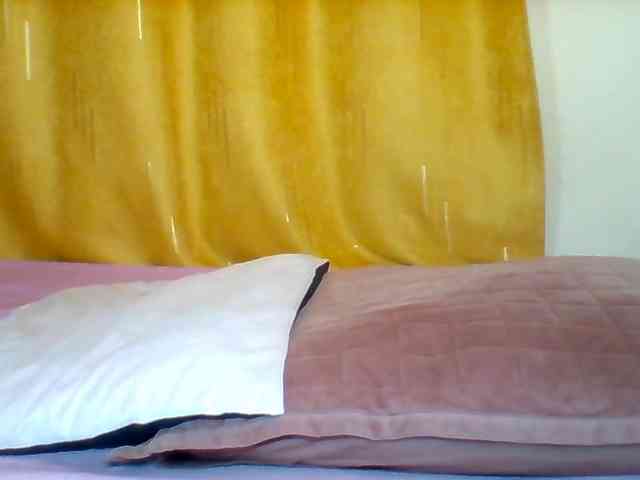 Queenafrica webcam