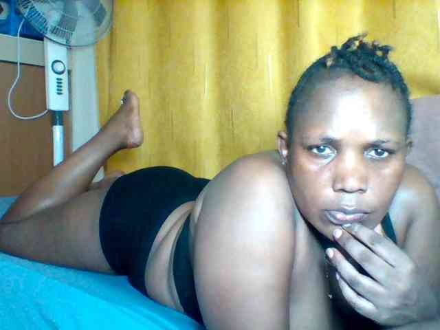 Queenafrica webcam