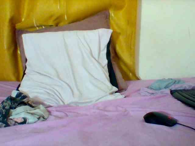 Queenafrica webcam