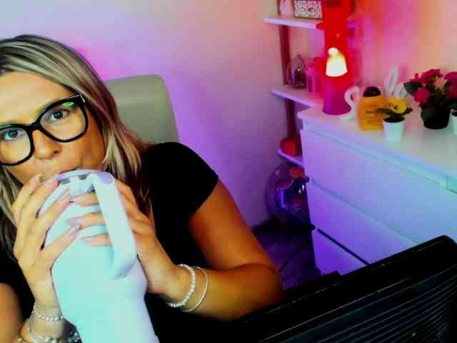 perfectDIANA webcam