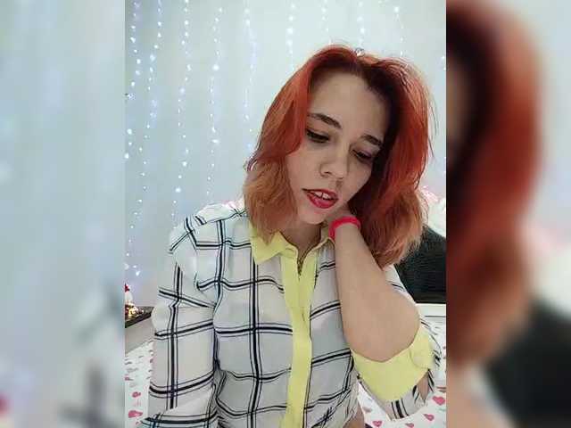 Kitteen's BongaCams show and profile