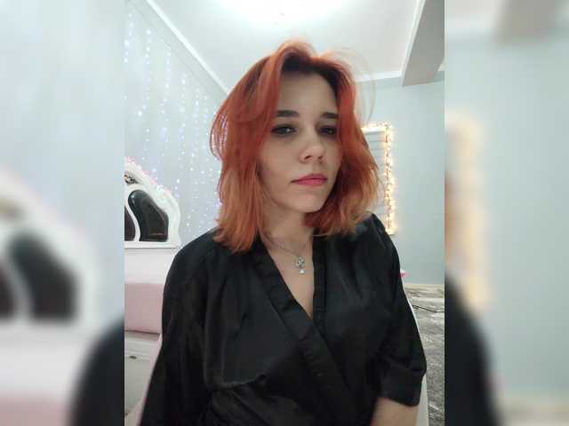 Kitteen's BongaCams show and profile