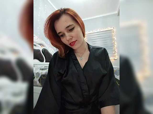 Kitteen's BongaCams show and profile