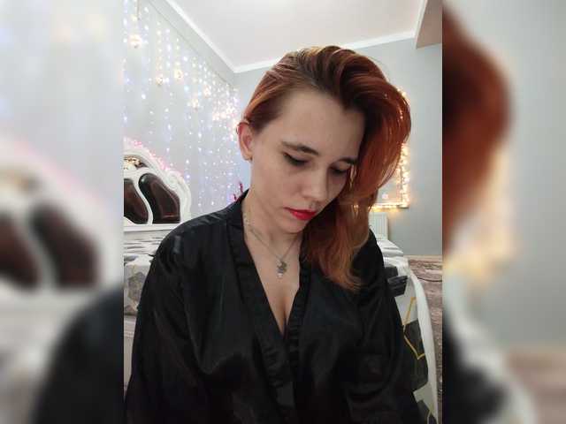 Kitteen's BongaCams show and profile