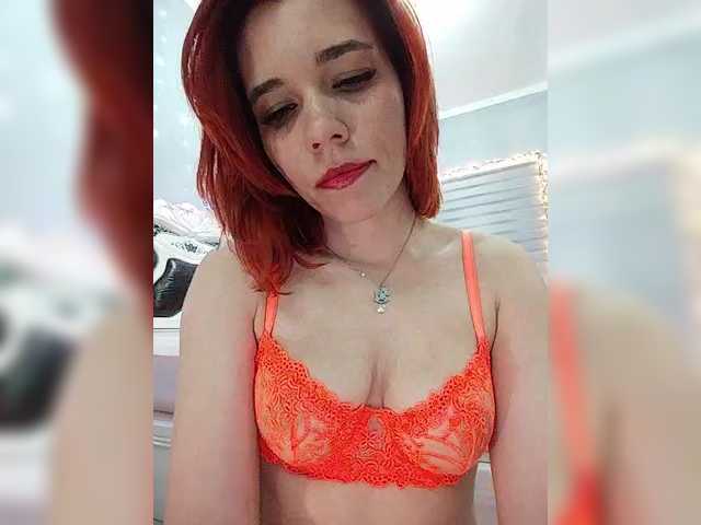 Kitteen's BongaCams show and profile