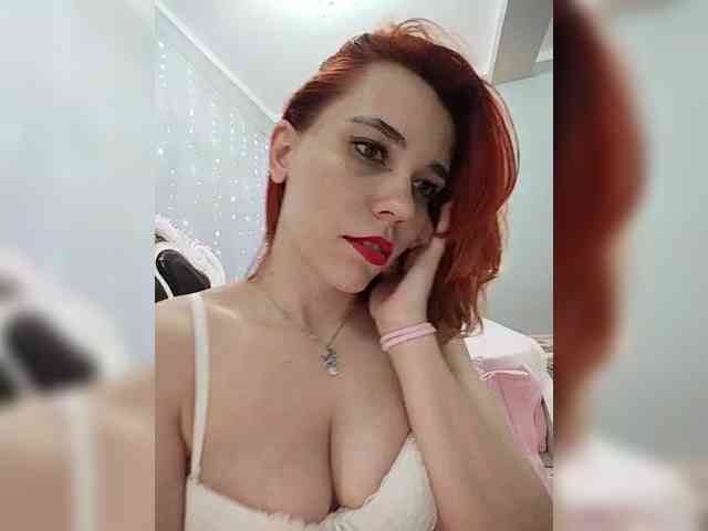 Kitteen Live Webcam on BongaCams