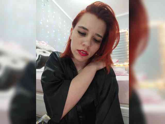 Kitteen Live Webcam on BongaCams